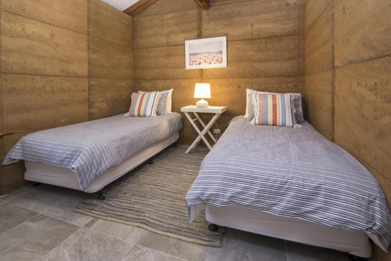 Eebee House Villa Dunsborough Bagian luar foto